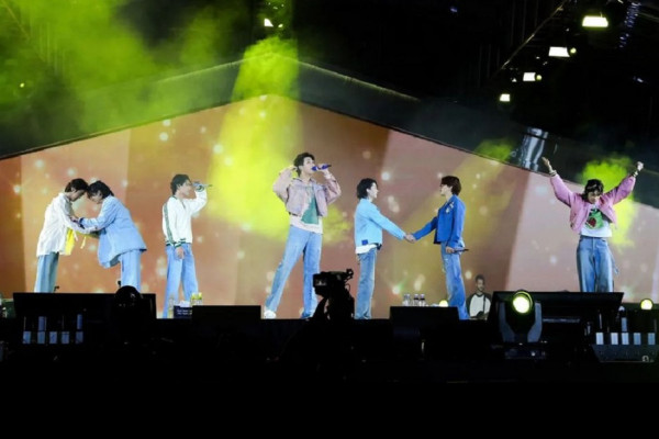 5 Lagu K-Pop yang Mencatat Sejarah di Billboard Hot 100, Nomor 1 Dynamite BTS