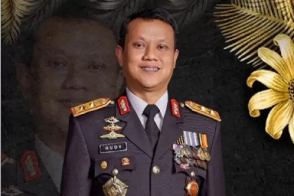 Profil 3 Perwira Tinggi Bintang 3 Polri yang Bertugas di Kementerian