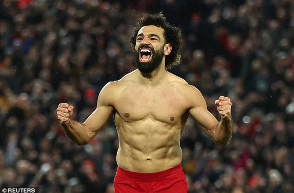 5 Selebrasi Telanjang Dada Mohamed Salah di Liverpool, Langganan Lawan MU!