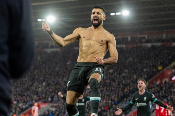 5 Selebrasi Telanjang Dada Mohamed Salah di Liverpool, Langganan Lawan MU!