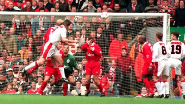 5 Laga Liverpool vs Manchester United Paling Bersejarah di Liga Inggris