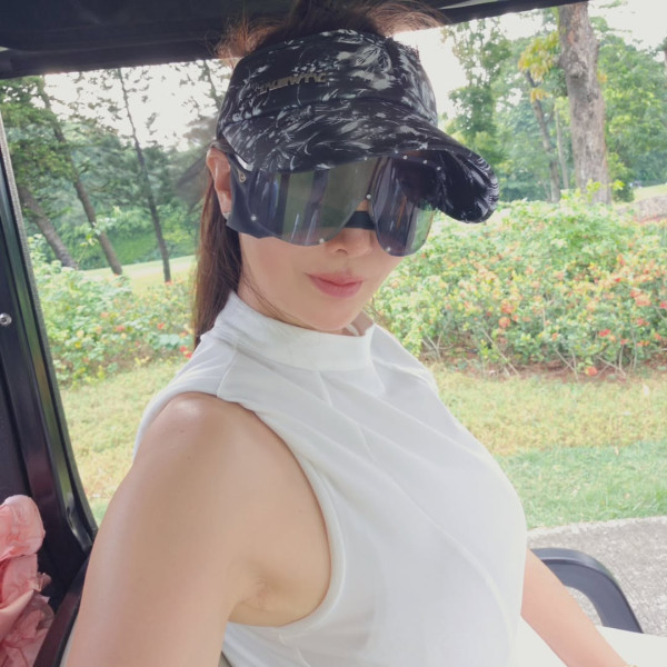 5 Potret Cantik Istri Shin Tae-yong, Awet Muda dan Tampil Modis