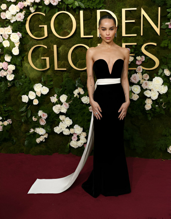 10 Busana Terbaik Golden Globe Awards 2025, Ashley Graham Pakai Anting Seharga Rp1 Miliar