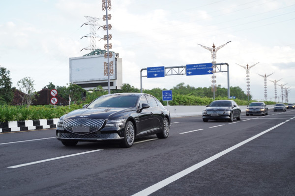 Genesis G80 Electrified: Sedan Listrik Mewah Hadiah dari Hyundai untuk Shin Tae-yong
