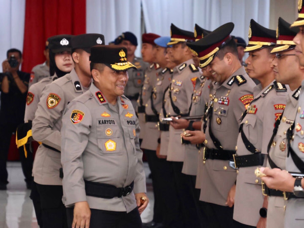 Direktur Narkoba hingga Kabid Propam Polda Metro Jaya Dilantik