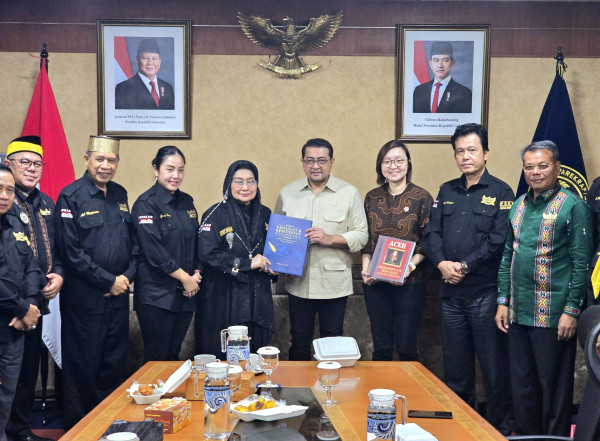 Menteri Riefky Harsya Dorong Digitalisasi Ekraf Promosikan Budaya Lokal