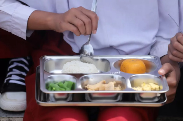 Mengintip Aneka Menu Makan Bergizi Gratis di Berbagai Daerah Indonesia
