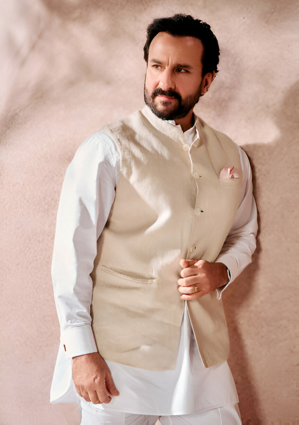 Detik-detik Saif Ali Khan Ditikam Perampok di Rumah, Begini Kronologinya