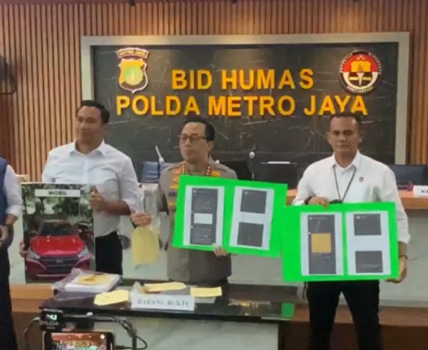 Arisan Bodong Via WhatsApp: 425 Member, 85 Orang Jadi Korban, Pelaku Foya-foya Beli Mobil hingga HP