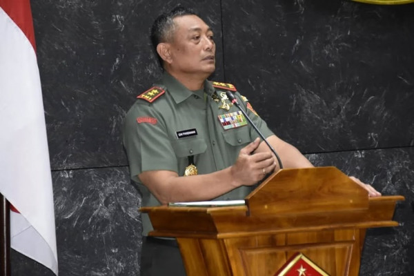 Profil Mayjen TNI Izak Pangemanan, Wadan Kodiklatad Jebolan Akmil 1990