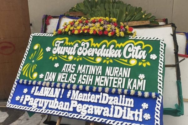Didemo Para Pegawai, Kemendikti Saintek Buka Suara