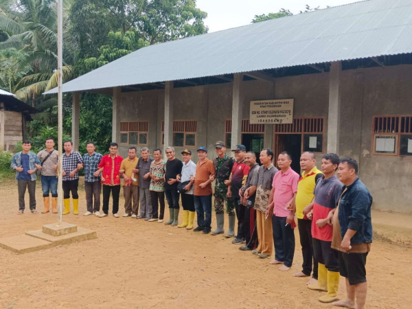 Usai Viral, Guru SD di Pelosok Nias Dilarang Pulang ke Rumah