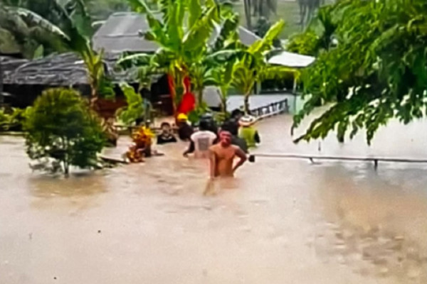 15 Orang Tewas Korban Banjir dan Tanah Longsor di Pekalongan