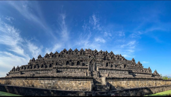 10 Tempat Wisata Terpopuler di Jawa Tengah, Perpaduan Budaya dan Alam yang Memukau
