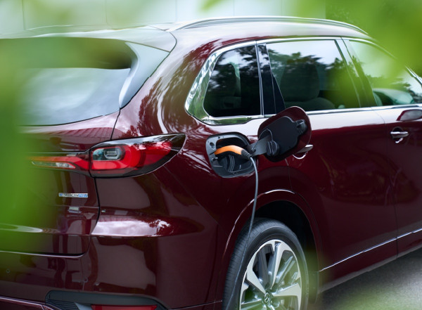 Dijual Rp1,2 Miliar, All-New Mazda CX-80 Bawa Tren Plug-in Hybrid ke Segmen SUV Premium di Indonesia