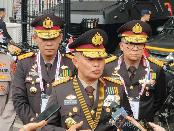 8 Komjen Polisi Bergelar Doktor, Nomor 5 dan 6 Seangkatan Kapolri