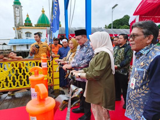 Tingkatkan Layanan Transportasi Laut, Bupati Kotabaru Resmikan Dermaga Terpadu