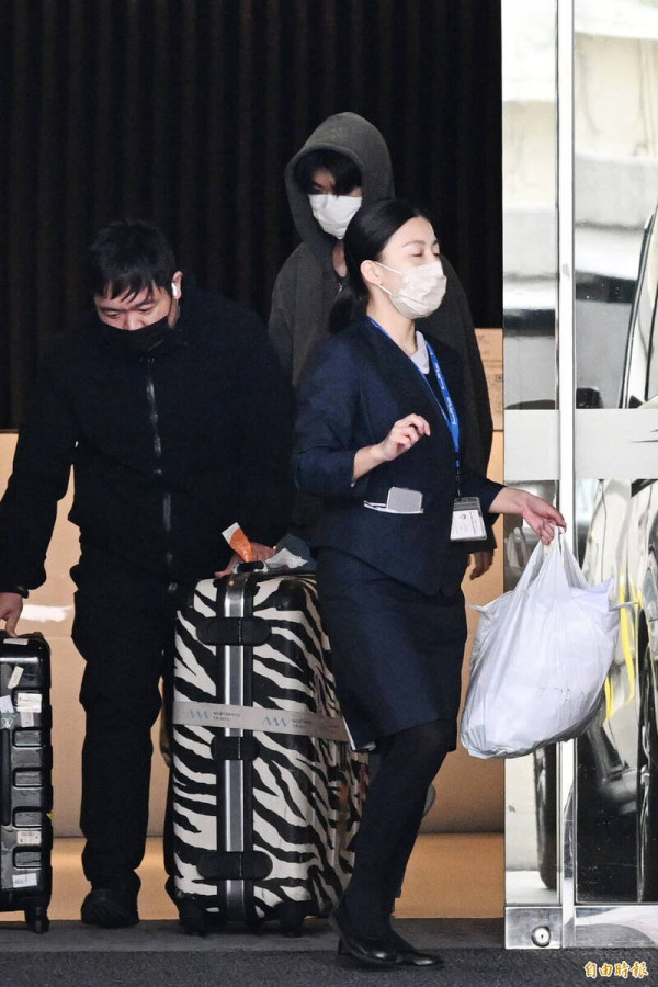 5 Potret Abu Barbie Hsu Tiba di Taiwan Gunakan Pesawat Carter