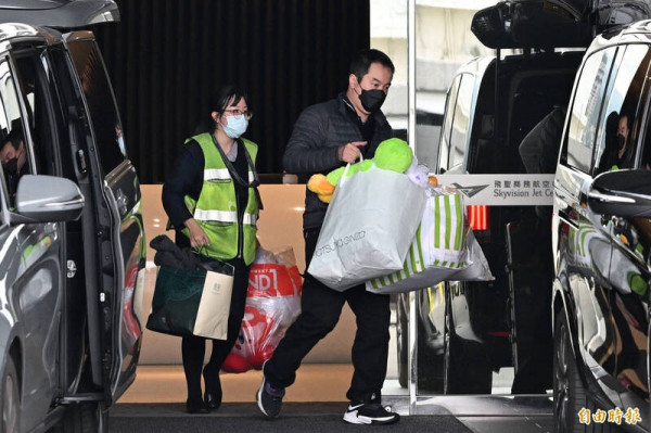 5 Potret Abu Barbie Hsu Tiba di Taiwan Gunakan Pesawat Carter