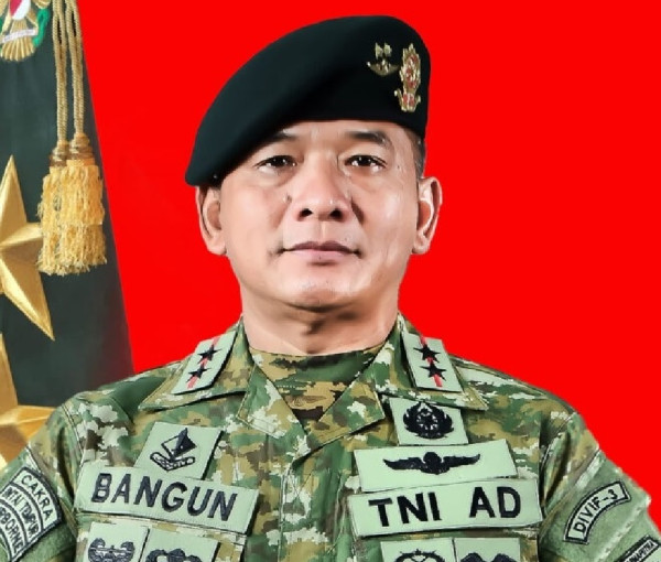 Mayjen yang Jadi Panglima Divif Kostrad, Nomor 1 dan 3 Teman Seangkatan KSAD Maruli Simanjuntak