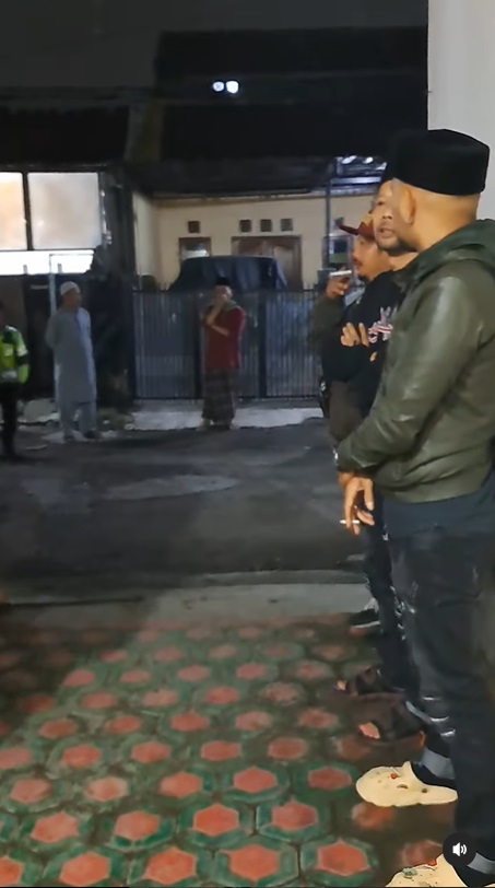 Begini Suasana Rumah Duka Gobang Preman Pensiun di Bandung, Dipenuhi Pelayat