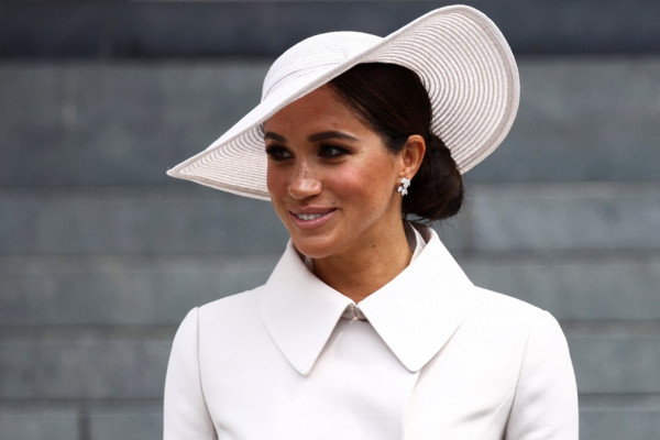 Meghan Markle Dihina Donald Trump, Disebut Istri Mengerikan dan Beban bagi Pangeran Harry