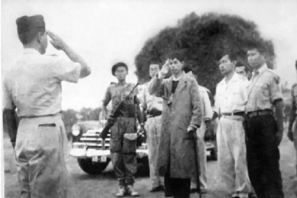 3 Jimat Ampuh Jenderal Soedirman saat Pimpin Perang Gerilya Melawan Belanda dengan Satu Paru-paru