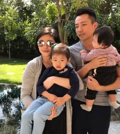 Keluarga Serahkan Hak Asuh Anak Barbie Hsu pada Wang Xiaofei dan Tinggal di Beijing