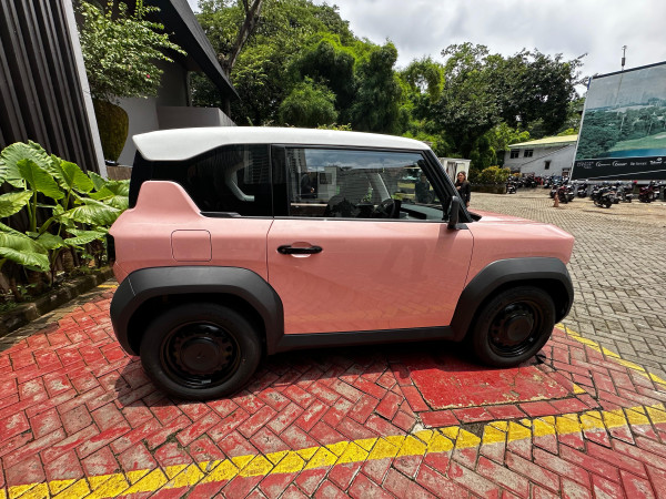 Meluncur di IIMS 2025, Ini Keunggulan VinFast VF 3 Dibandingkan Wuling Air EV