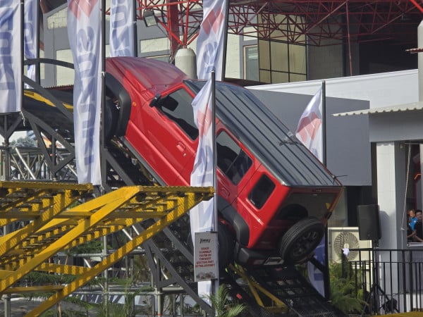 Alasan Mengapa Suzuki Jimny 5-door Masih Jadi Incaran Para Sultan di IIMS 2025