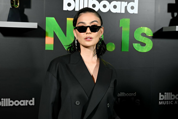 Kisah Terciptanya Lagu Bilang Saja hingga Ari Bias Gugat Agnez Mo