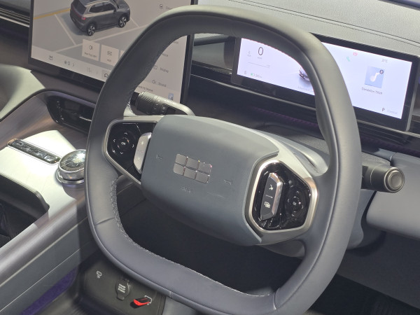 Geely EX5 Catat Lebih dari 1.000 SPK di IIMS 2025