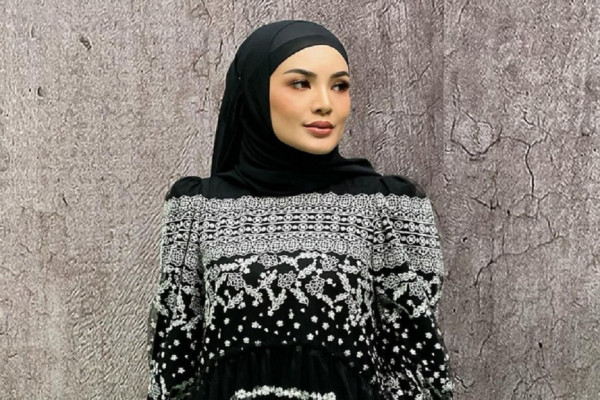 7 Sosok Paling Dibenci dan Pernah Ribut dengan Nikita Mirzani
