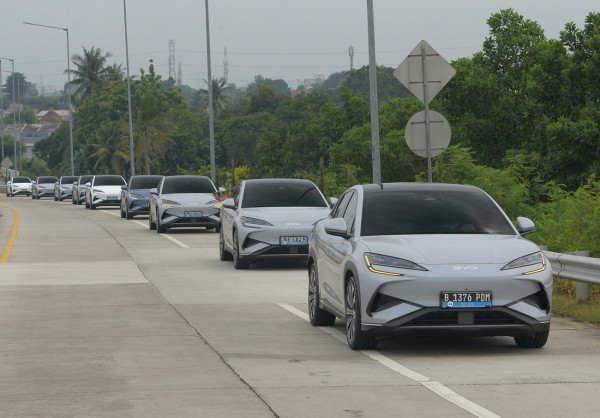 Bikin Sultan Melirik: 8 Alasan SUV Listrik BYD Sealion 7 Bikin Iri Tetangga
