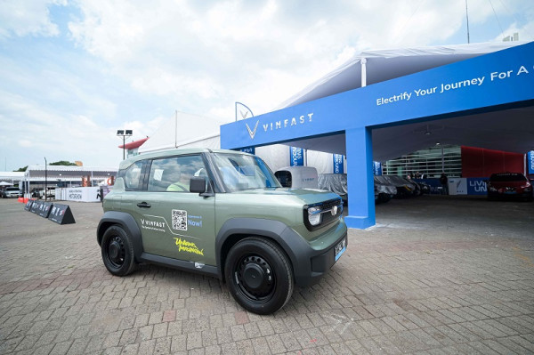 VinFast VF 3 Jadi Sorotan dan Curi Perhatian Konsumen di Ajang IIMS 2025