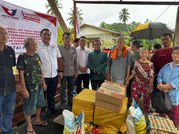 Partai Perindo Bantu Korban Kebakaran di Gunungsitoli, Komitmen Turun Tangan Atasi Kegawatdaruratan