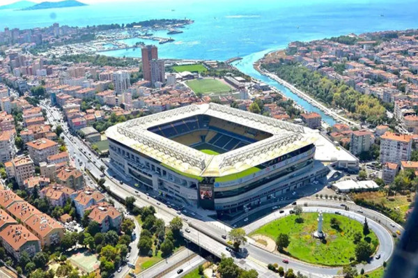 5 Stadion dengan Atmosfer Paling Mencekam Versi AI: Dari Tembok Kuning hingga San Siro!
