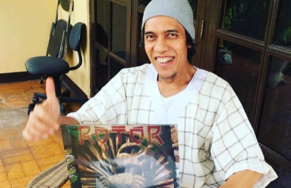 10 Artis Tanah Air yang Jadi Ustaz dan Ustazah, Nomor 1 Mantan Gitaris Sheila on 7
