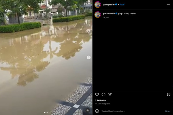 Akses Rumah Parto Patrio di Kemang Pratama Bekasi Terendam Banjir