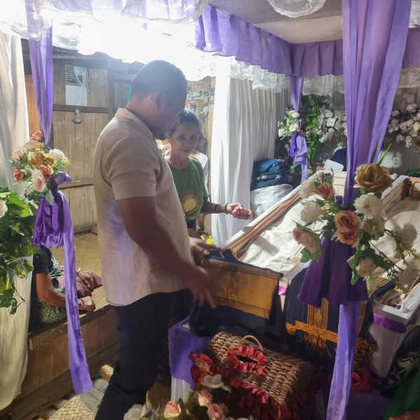 Peduli Sesama, Partai Perindo Sumba Barat Daya Ringankan Beban Keluarga Korban Sambaran Petir