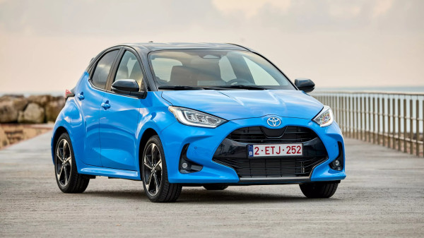 Toyota Yaris Listrik: Prototipe Siap, Pasar Belum Menyambut!