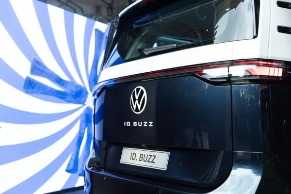 VW ID. Buzz Long Wheelbase: Van Listrik Impian Mudik Lebaran, Sayang Tak Tepat Waktu!