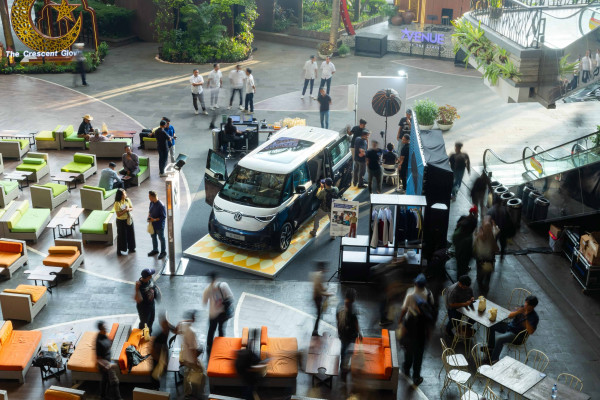 VW ID. Buzz Long Wheelbase: Van Listrik Impian Mudik Lebaran, Sayang Tak Tepat Waktu!