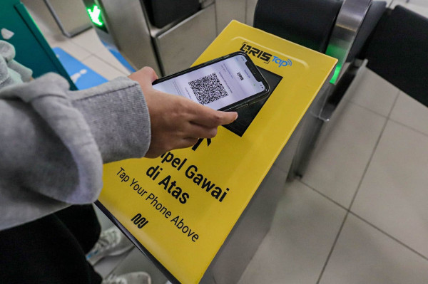 Bank Indonesia Menghadirkan Kemudahan Transaksi Pembayaran Digital Melalui QRIS TAP