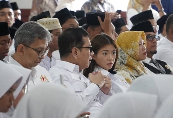 Dampingi Wapres Gibran, Waketum Kadin Clarissa Tanoesoedibjo Dukung Pengembangan AI