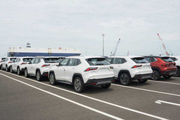 Ekspor Mobil Toyota Tembus 276 Ribu Unit, Innova Zenix dan Yaris Cross Melonjak 111 Persen!