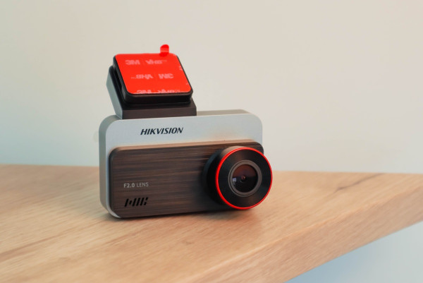 Keamanan Maksimal di Jalanan: Dashcam 2025 dengan Fitur ADAS & Kontrol Suara!