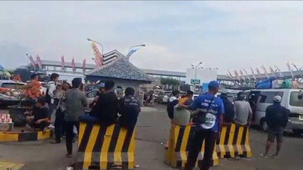 Suasana Arus Mudik Bali ke Pulau Jawa via Pelabuhan Gilimanuk Pagi Ini