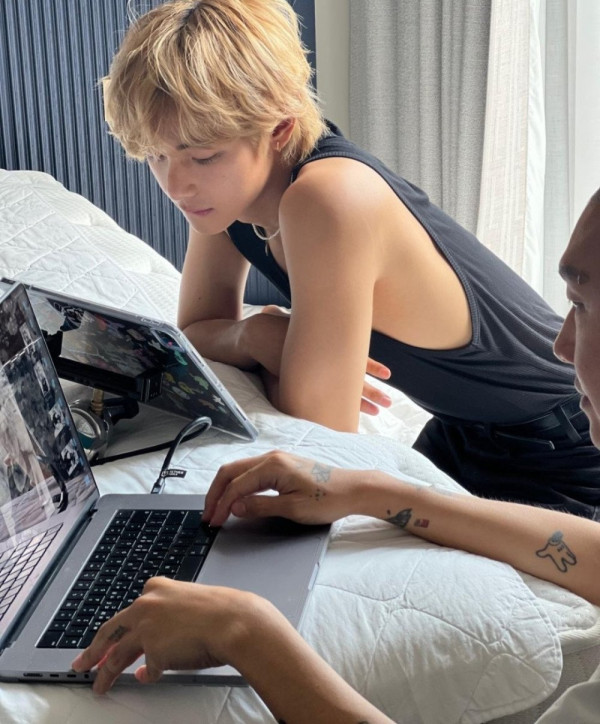 3 Foto V BTS setelah Menurunkan Berat Badan 10 Kg, Netizen: Dia Terlihat Sempurna