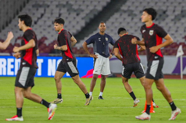 Bedah Strategi Patrick Kluivert saat Timnas Indonesia vs Bahrain: Tampil Menyerang atau Bertahan Total?